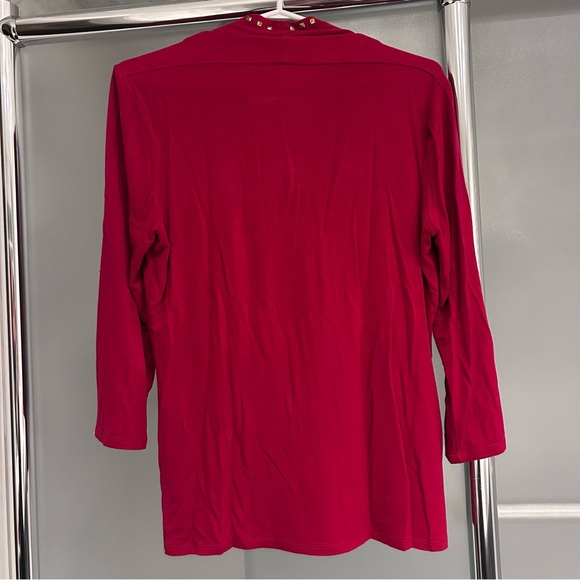 Red Studded V-Neck Top - Picture 4 of 5